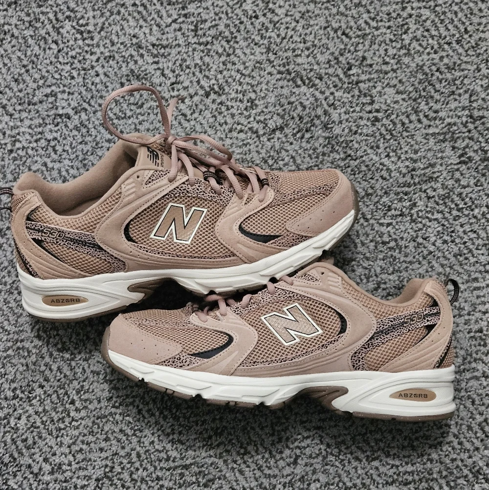 Sale: Mens New Balance 530 Sneakers - Size 13